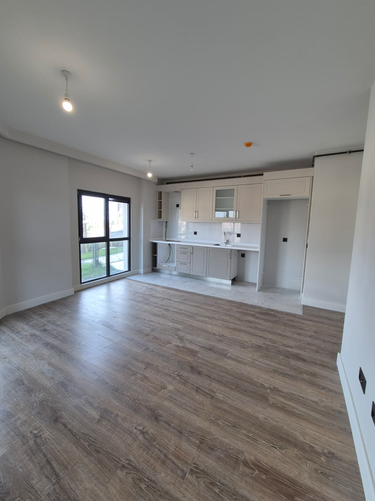 Üsküdar Yeni Çamlıca 2+1 Kiralık Daire